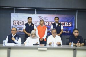 Polri Tangkap Buron Red Notice Eks Bos Investree Adrian Gunadi di Qatar