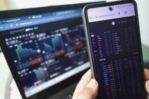 September Effect Hantui, Saham BBCA, BMRI, dan Lainnya Terancam?
