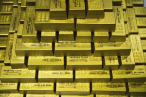 The Fed Beri Sinyal, Harga Emas Kembali Berkilau