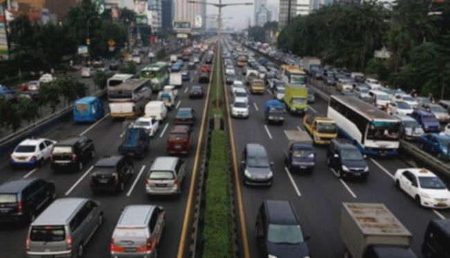 Penutupan Gerbang Tol Dalam Kota Memicu Kemacetan