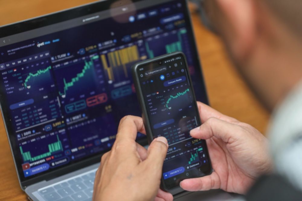 Rajawali Corpora Lepas Saham ARCI Senilai Rp2,37 Triliun