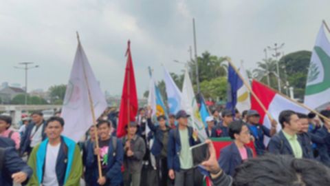 Mahasiswa Unpad Geruduk DPR, Gelar ‘Piknik Nasional’, Tagih Tuntutan Reformasi