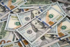 Investor Lepas Aset, Modal Asing Tinggalkan Pasar Rp9,76 Triliun!