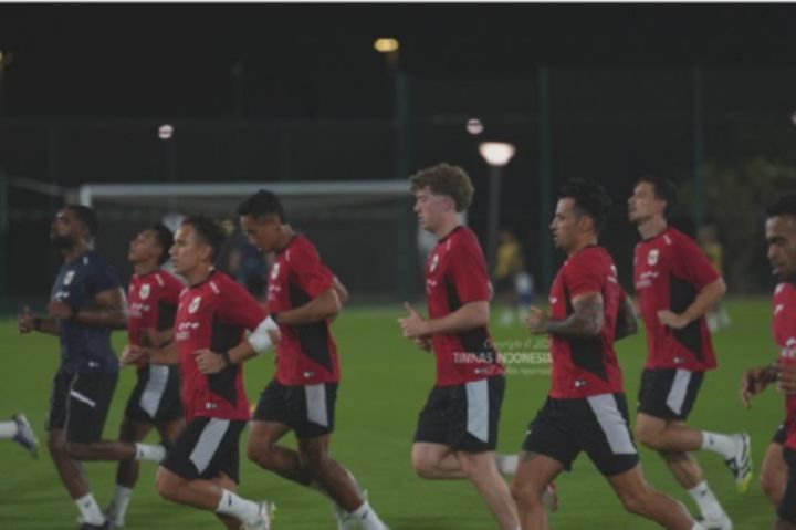 Kluivert Instruksikan Garuda Muda: Tampil Setajam Pisau Lawan Saudi!