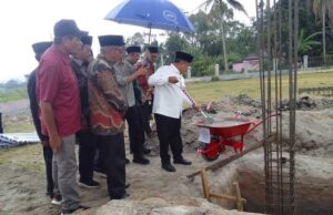 Bupati Agam Awali Pembangunan Kantor Walinagari Magek
