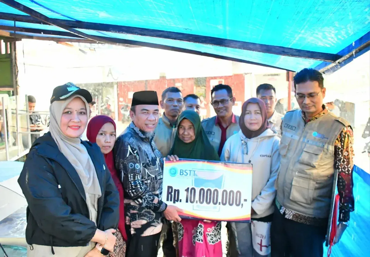 Padang Gerak Cepat Pulihkan Korban Pohon Tumbang Nanggalo
