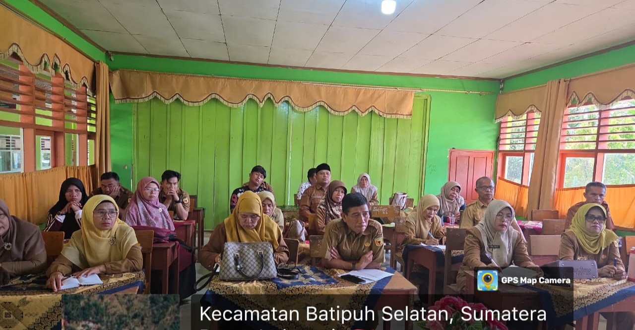Disdik Tanah Datar Bahas Solusi Belajar Sekolah Terdampak