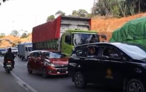 Sitinjau Lauik Macet Parah, Pemerintah Daerah Susun Strategi