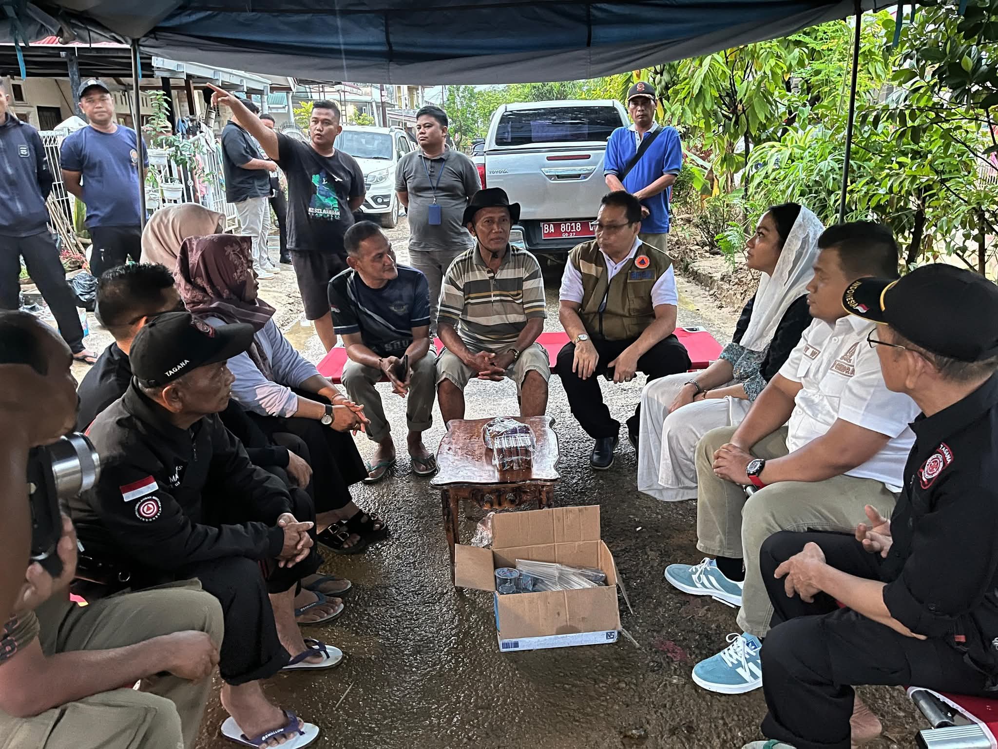 Bupati Dharmasraya Apresiasi Relawan Bantu Korban Banjir Padang