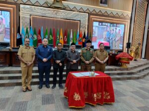 Sumbar Percepat Investasi, Sahkan Perda Pesantren dan Usaha