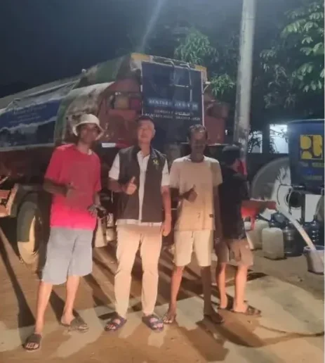 Hiswana Migas Sigap Bantu Korban Banjir Bandang Padang