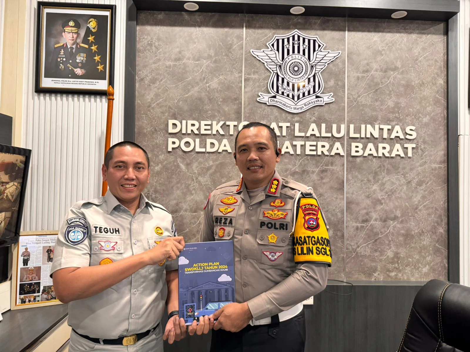 jasa-raharja-serahkan-action-plan,-tingkatkan-layanan-swdkllj-sumbar
