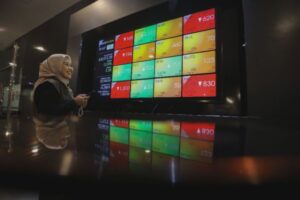 IHSG Menguat Tipis, Transaksi Harian Bursa Sentuh Rekor Baru!