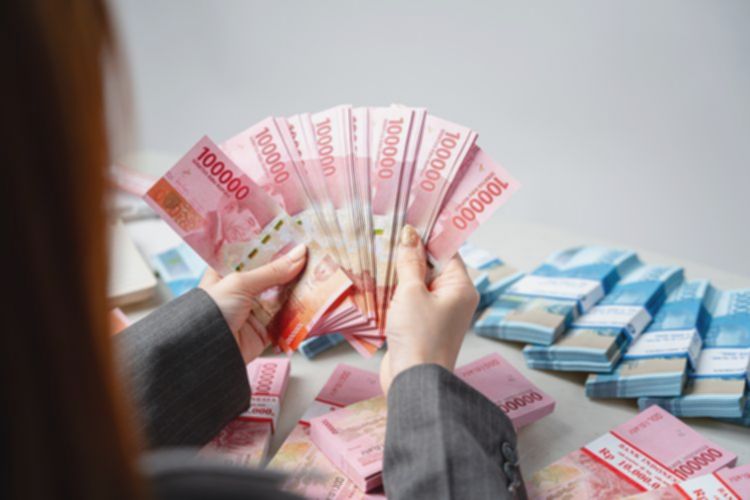 Uang Mengalir Deras: Peredaran Rupiah di Solo Tembus Rp 1 Triliun!