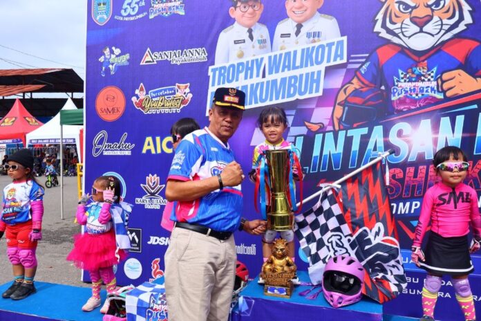 Payakumbuh Gelar Pushbike, Ratusan Anak Berkompetisi Seru