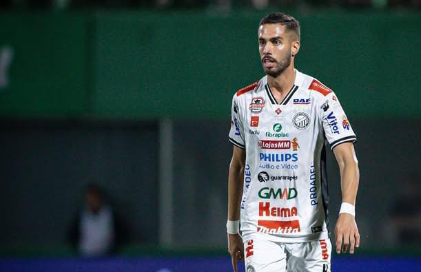 Jaime Giraldo Perkuat Lini Belakang Semen Padang