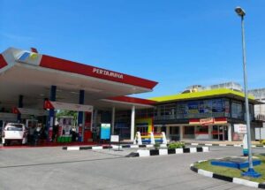 Pertamina Salurkan Ratusan Ribu Liter BBM Gratis ke Sumatra