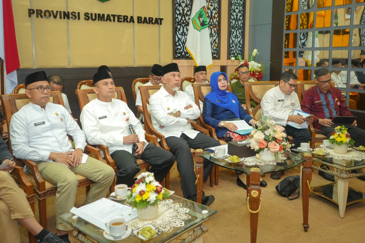 Sumbar Serahkan Dokumen R3P, Percepat Rehabilitasi Pascabencana