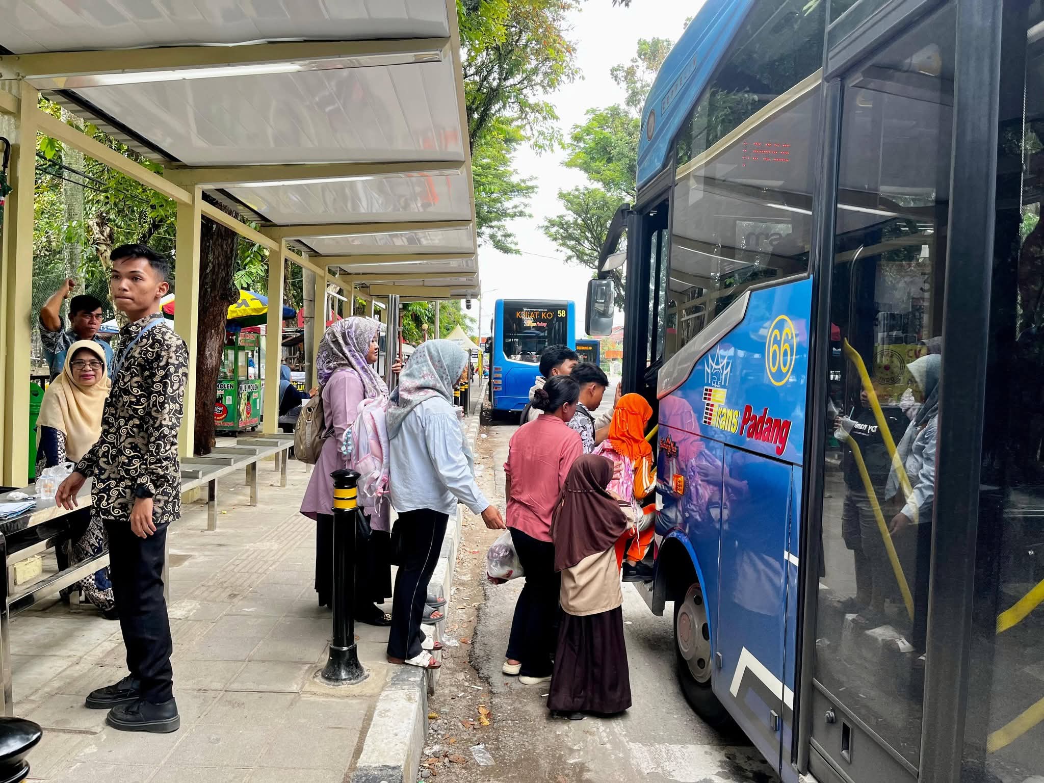 Trans Padang Berbenah, Halte Imam Bonjol Tawarkan Fasilitas Baru