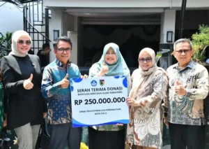 Palu Ulurkan Donasi, Padang Bangkitkan Pendidikan Pasca Bencana