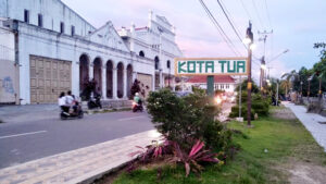 Padang Gelar Car Free Night, Hidupkan Kota Tua