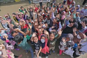 Sekolah Bangkit: Adaptasi Pembelajaran untuk Korban Banjir Sumatra
