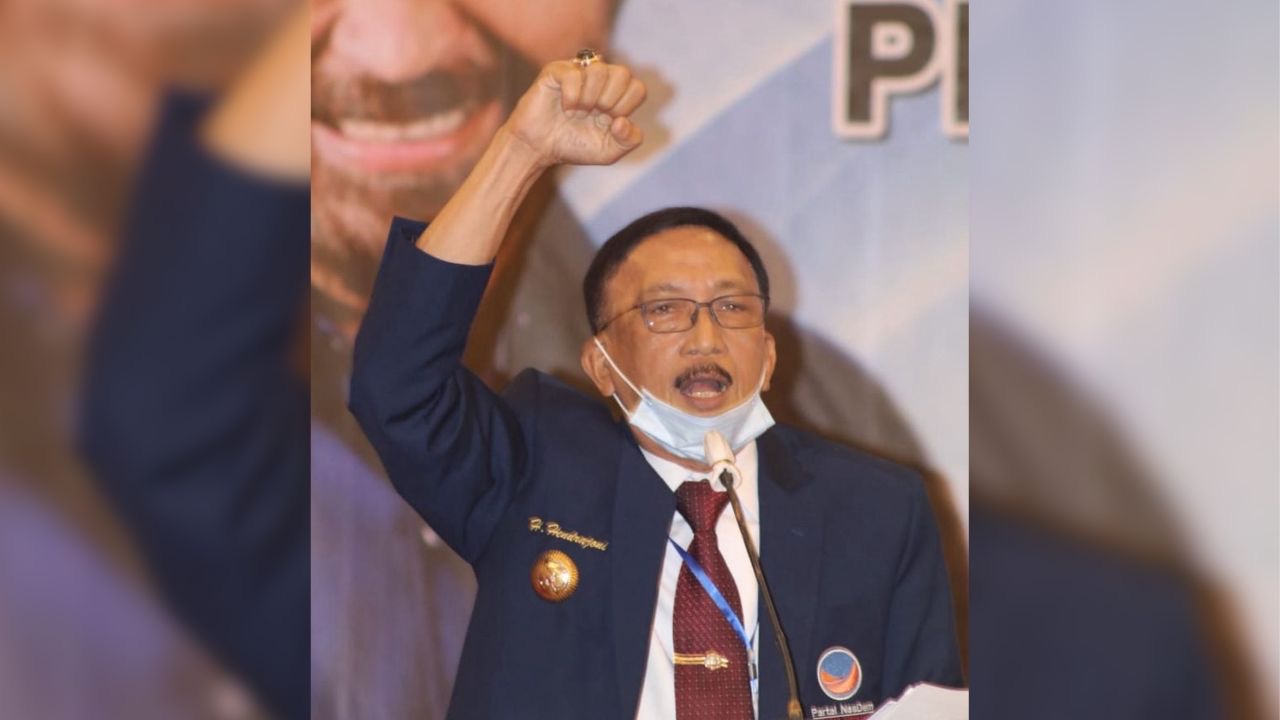 kader-nasdem-sumbar-hendrajoni-pindah-ke-psi