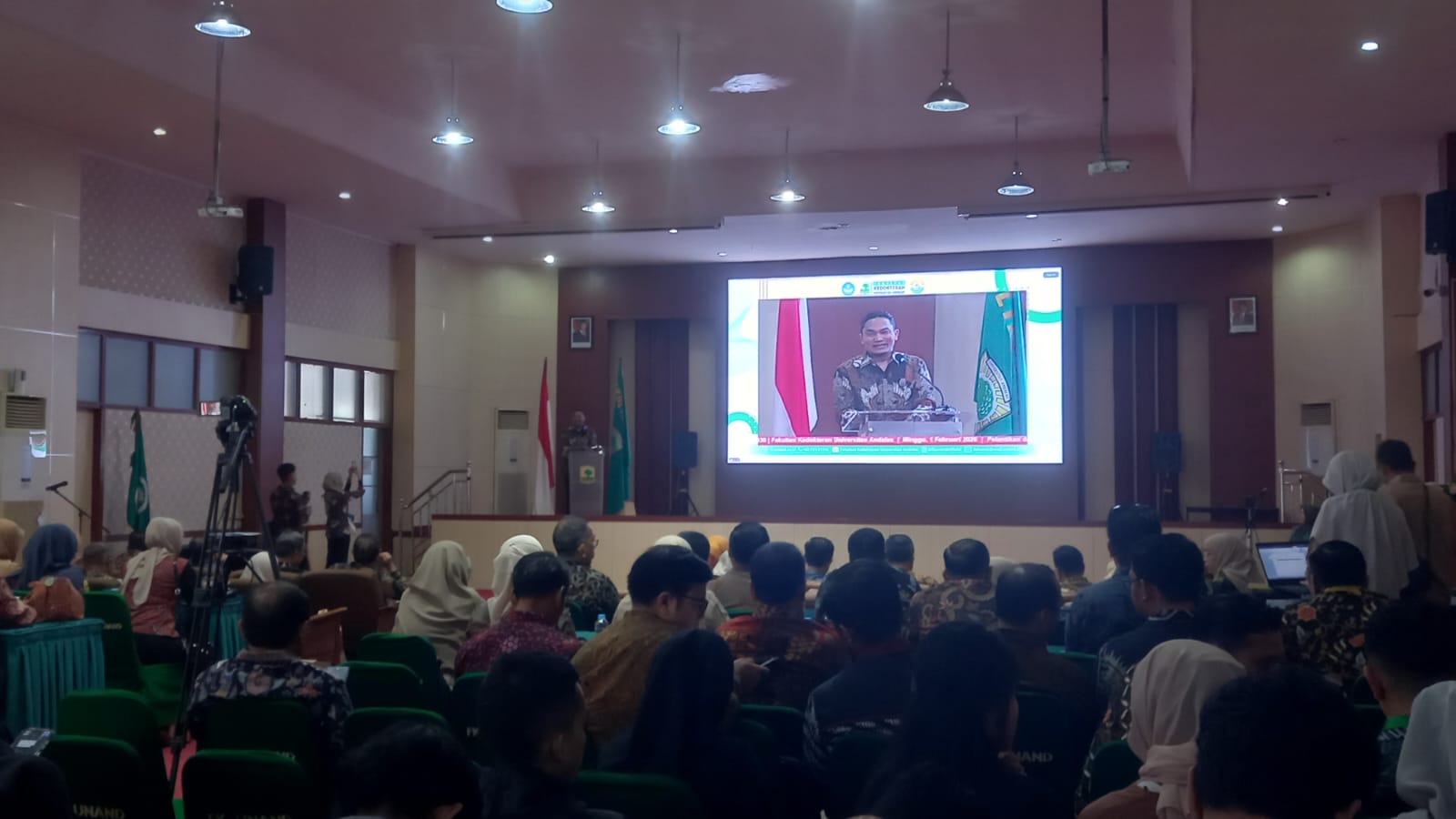 IKA FK Unand Lantik Pengurus, Perkuat Peran Alumni