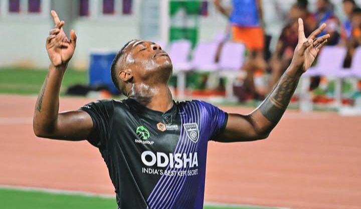 Semen Padang FC Gaet Striker Brasil, Bidik Gedoran Baru