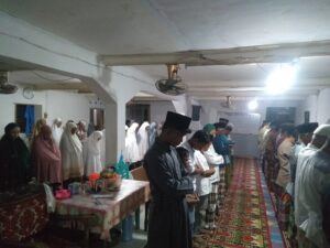 Naqsyabandiyah Padang Awali Tarawih, Dahului Ketetapan Pemerintah