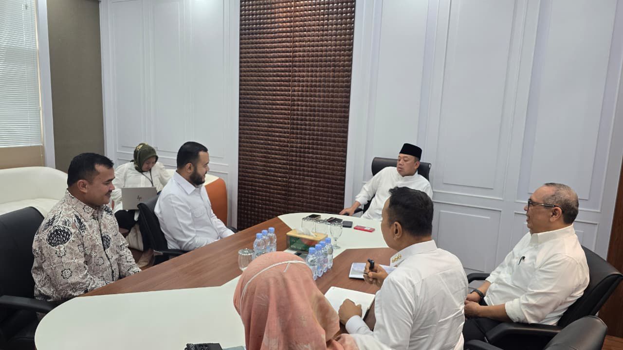 Wako Padang Kejar Sertifikasi Lahan Huntap dan Sekolah