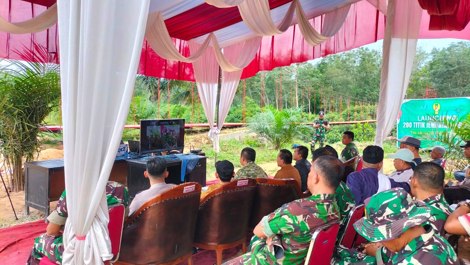 Jembatan Lubuk Botung Hubungkan Warga, Ekonomi Dharmasraya Menguat