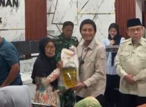 Bulog-Pemko Padang Distribusikan Bantuan Pangan, Jaga Daya Beli