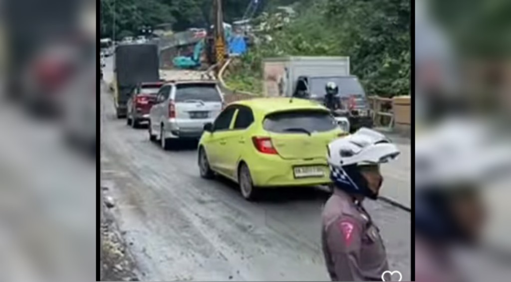 Lembah Anai Terapkan One Way, Arus Lalu Lintas Berubah