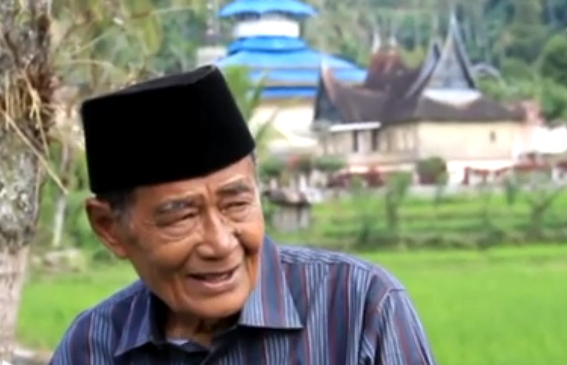 Budayawan Minang Yus Datuak Parpatiah Tutup Usia