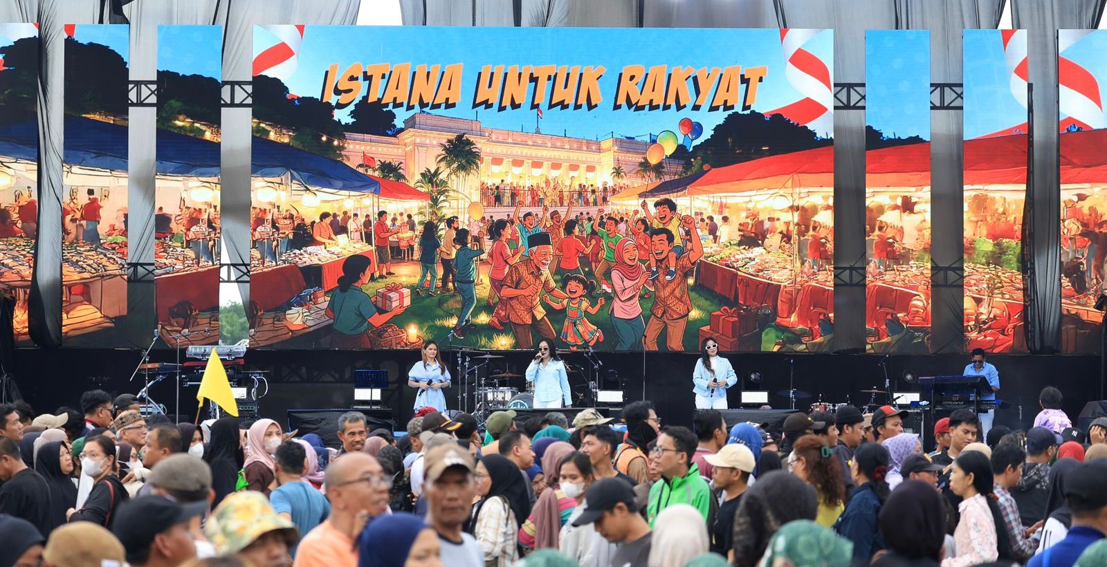 lebaran-bersama-rakyat,-presiden-prabowo-libatkan-seribuan-umkm-dan-bagikan-kupon-belanja-rp-50-miliar