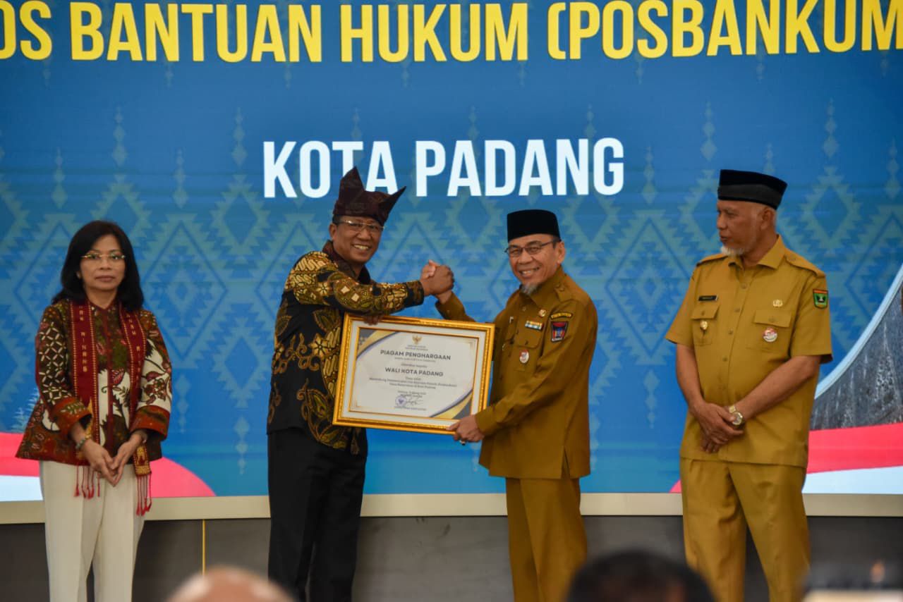 Padang Perkuat Bantuan Hukum, Raih Apresiasi Menteri