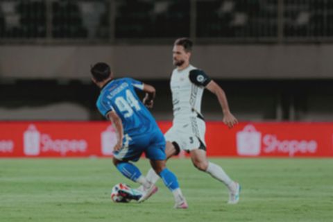 Persija dan Borneo FC Menang, Persaingan Papan Atas Kian Sengit