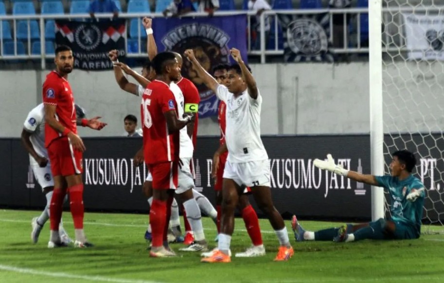 Malut United Paksa Arema FC Bermain Imbang di Kanjuruhan