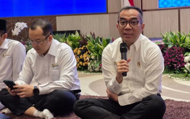 Mendiktisaintek Minta Kampus Beri Dosen WFH Sehari