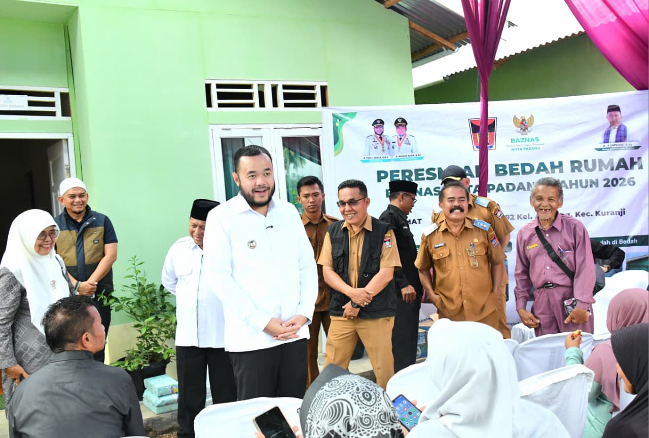 Padang Bedah Rumah, Wako Resmikan Hunian Layak Buruh