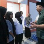 wakil-ketua-dpr-sebut-sekolah-rakyat-jadi-bukti-nyata-kehadiran-negara-di-bidang-pendidikan