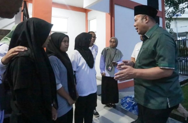 Wakil Ketua DPR Sebut Sekolah Rakyat Jadi Bukti Nyata Kehadiran Negara di Bidang Pendidikan