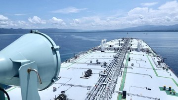Dua Kapal Pertamina Siap Melintas Selat Hormuz