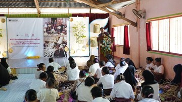 BNI Dorong 430 Perempuan NTT Naik Kelas Lewat Anyaman