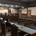 sidang-korupsi-chromebook-ditunda,-nadiem-makarim-dan-tim-kuasa-hukum-absen-di-pengadilan-tipikor