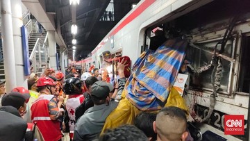 KAI Buka Suara Soal Tabrakan Kereta Bekasi Timur