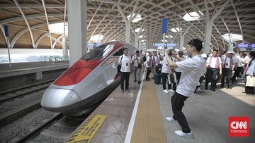 Whoosh Kejar 30 Ribu Penumpang Harian dalam Dua Tahun