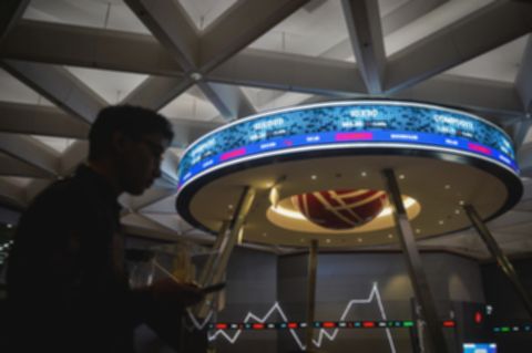 IHSG Sesi 1 Menguat ke 7.175, Lima Saham Ini Melesat Tinggi
