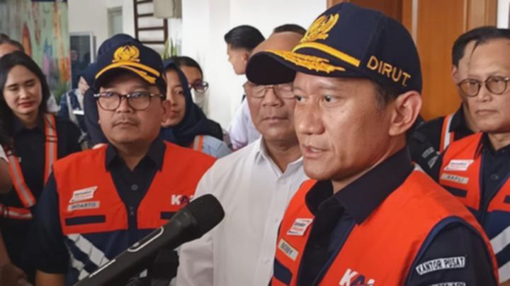 Direktur Utama PT KAI Ungkap Alasan Penempatan Gerbong Khusus Perempuan